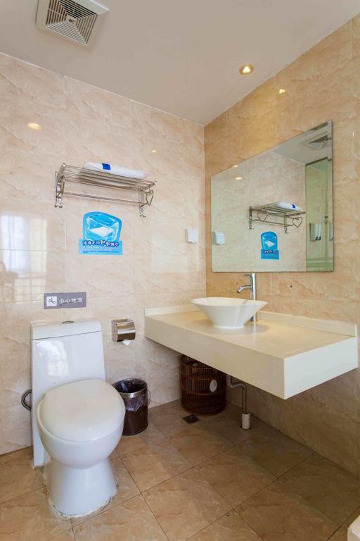 ホテル 7Days Premium Shenzhen Che Gong Miao 部屋 写真